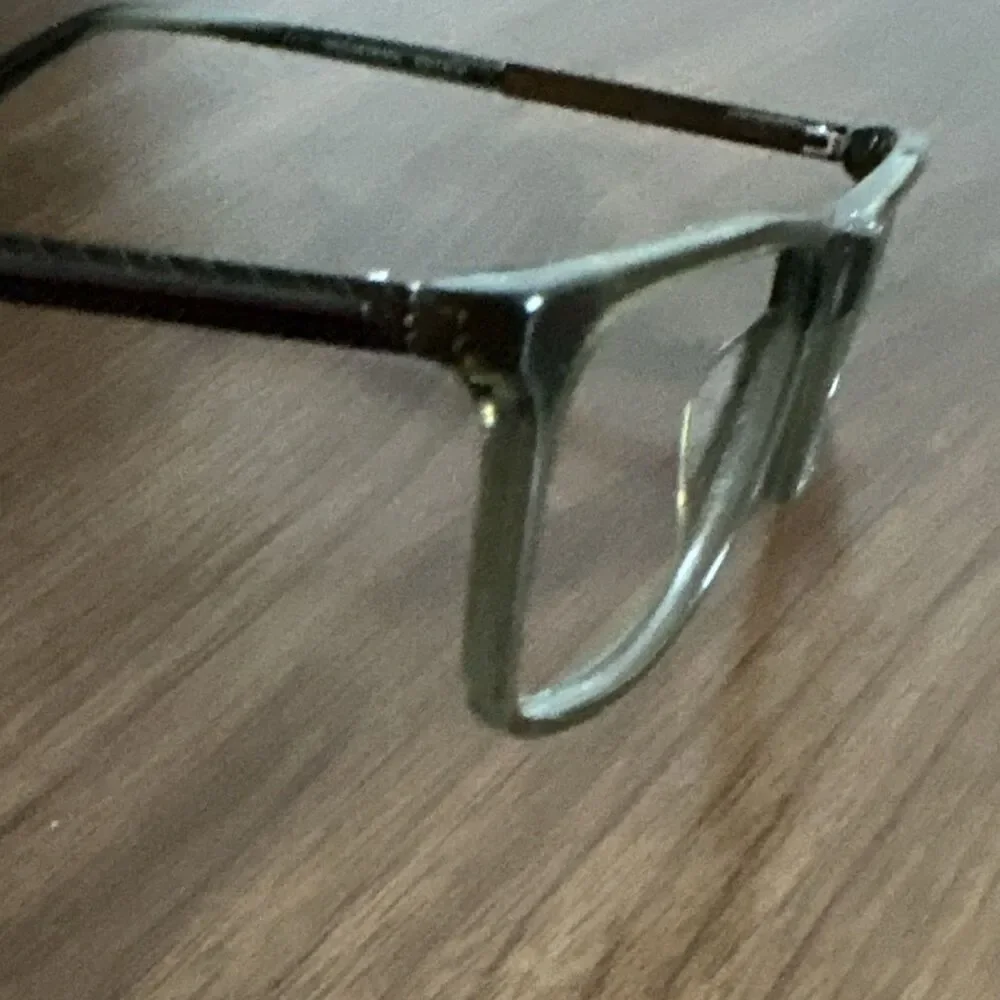 Joseph Abboud JAA107 Olive Crystal  Eyeglass Frame size 53-17-140 used w/case